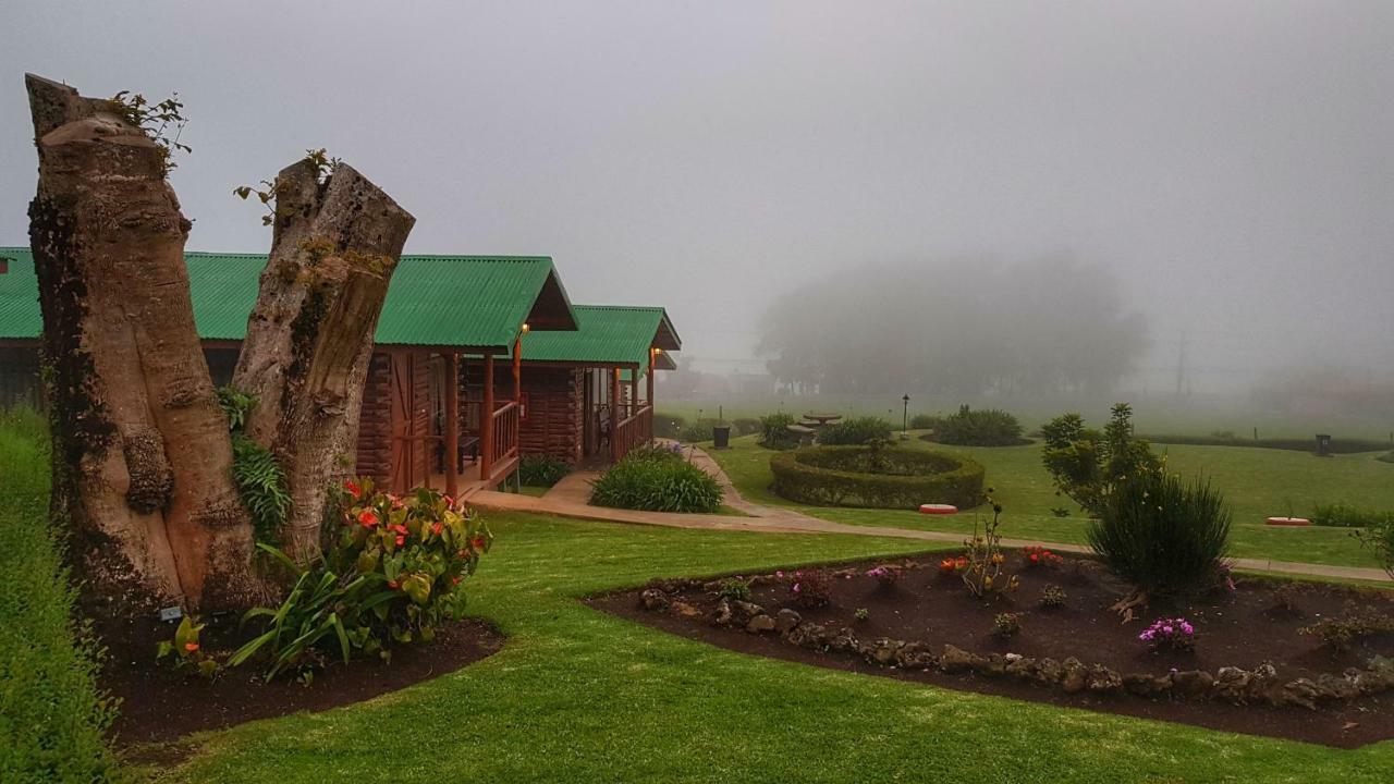 Grandpas Hotel & Restaurante Cartago Exterior foto